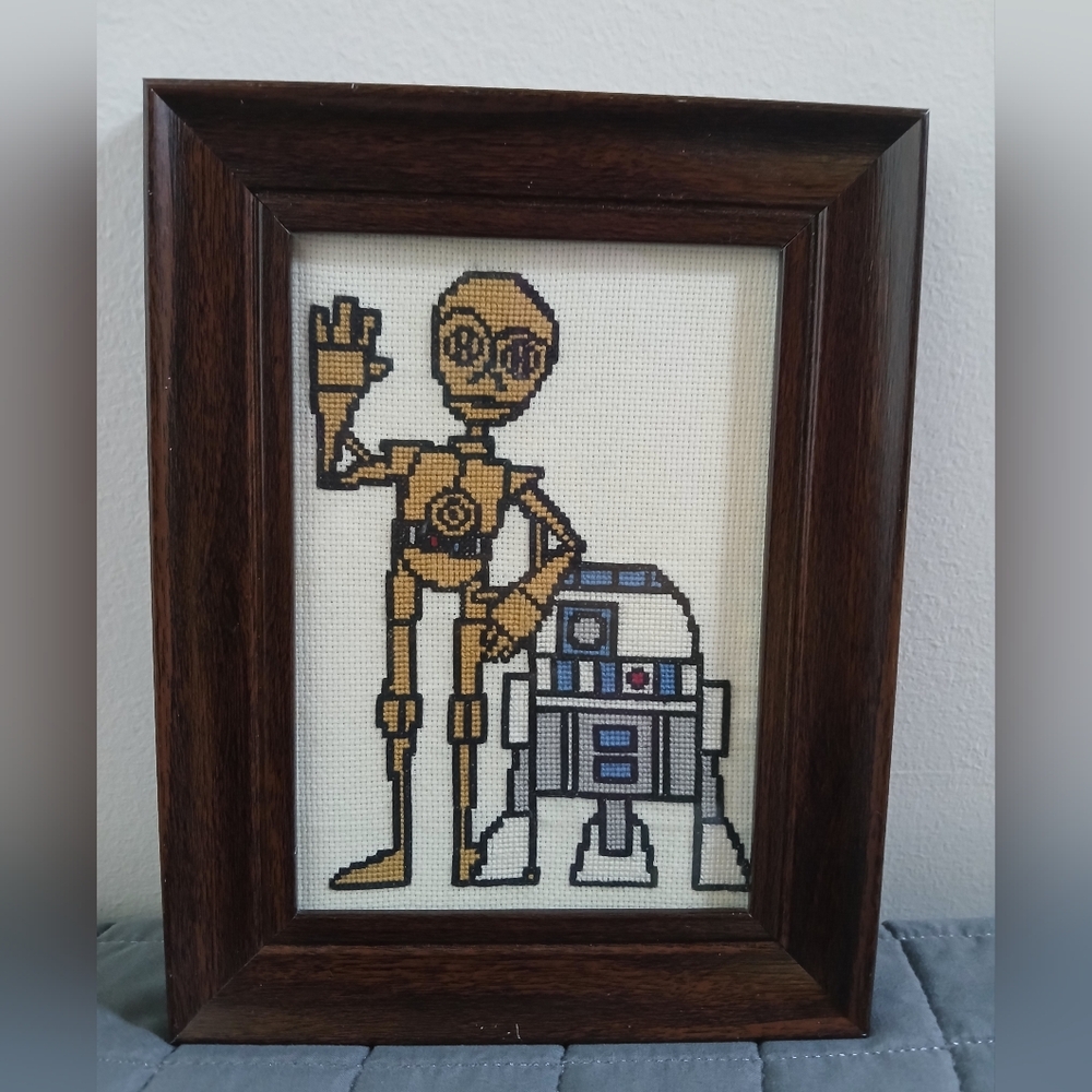 Star Wars Droids Framed Cross Stitch Wall Hanging R2D2 C-3PO